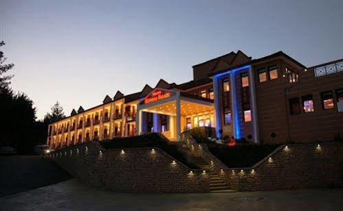 Mouzaki Palace מראה חיצוני תמונה