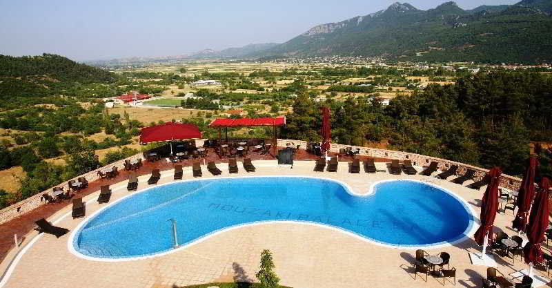 Mouzaki Palace מראה חיצוני תמונה